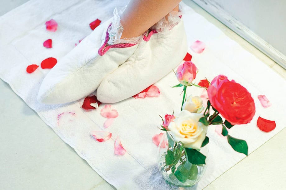 Relaxing Rose Pedicure