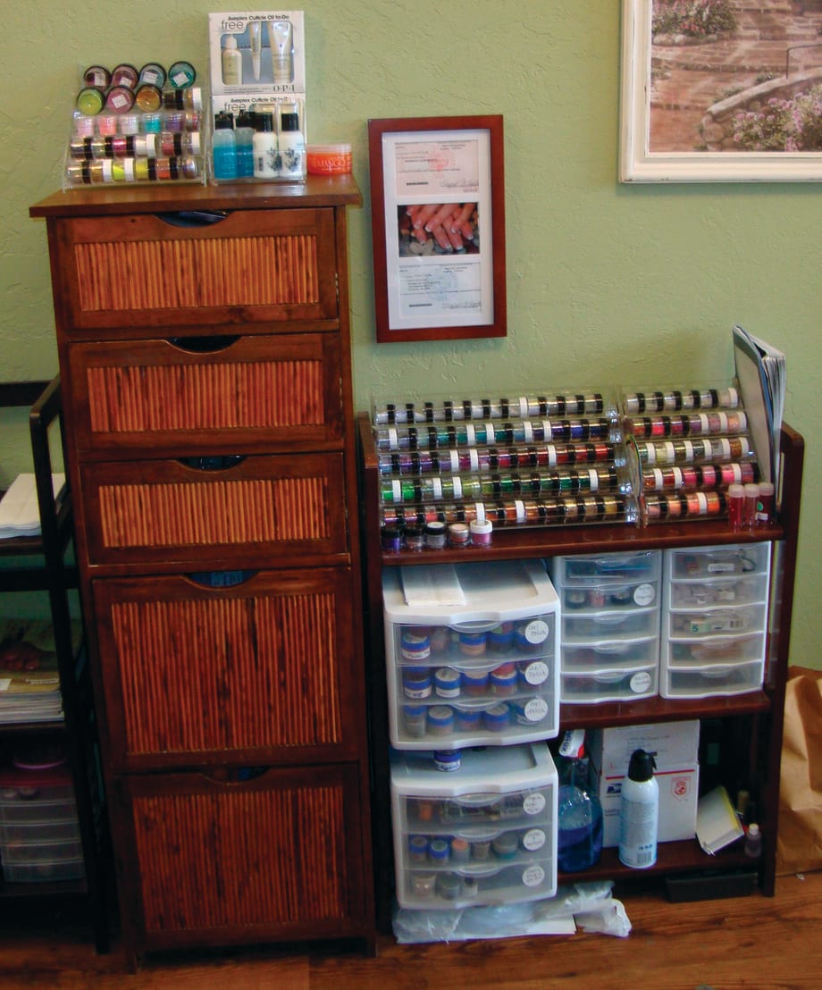 8 Real Manicure Station Set-Ups