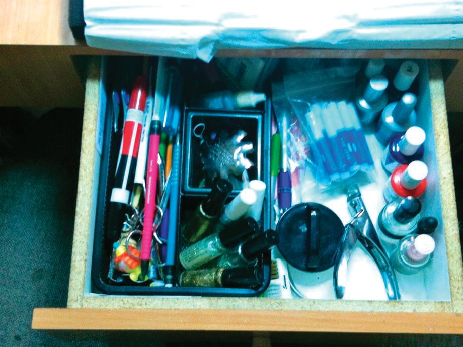8 Real Manicure Station Set-Ups