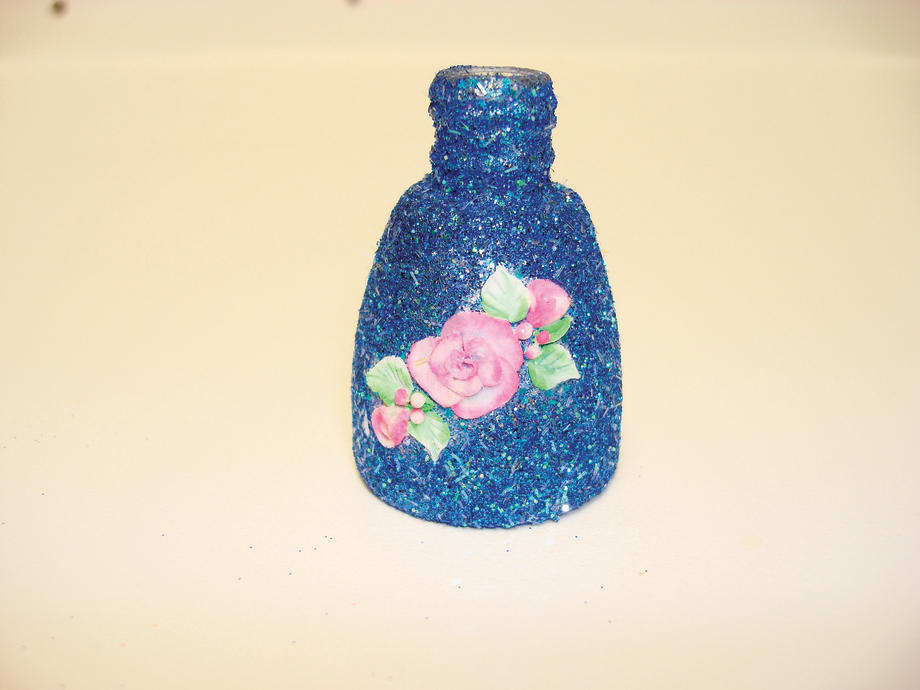 DIY Brush Holder