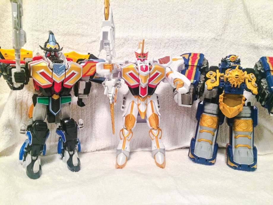 My Other Life: Hope Szymanski, Power Rangers Toy Collector