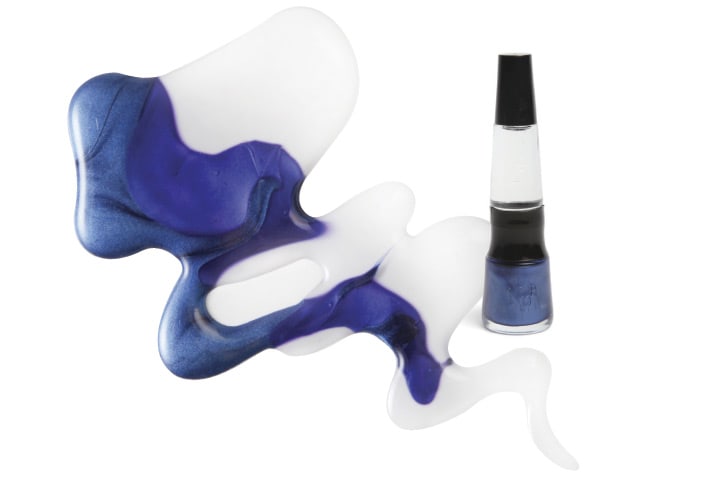 Color Chameleons: Color-Changing Products