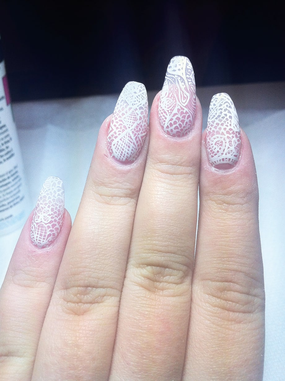 How to Hand Draw Lace