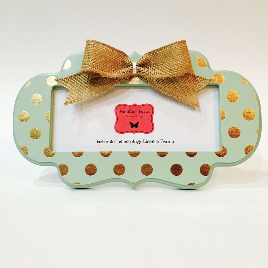 How Cute Are These Nail License Frames?