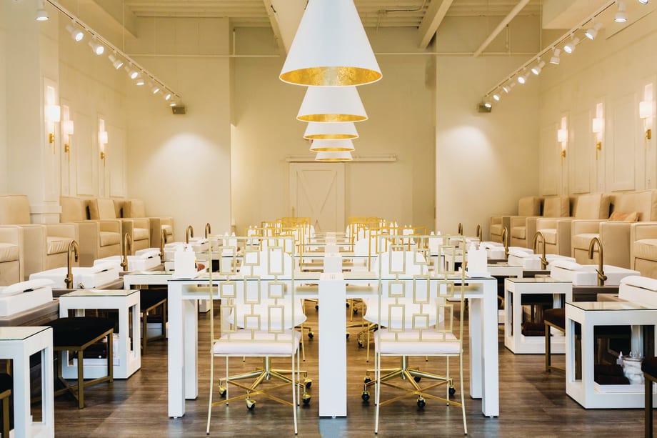 How to Market Yourself as a Super Sanitary Salon