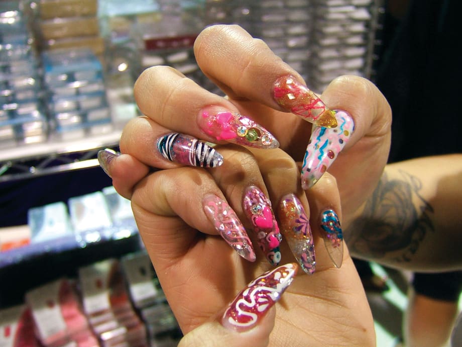 ISSE 2011: What nails did you wear at the show?