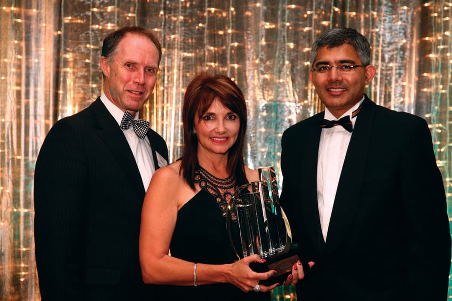 Bio Sculpture Gel Founder Receives Entrepreneur Award