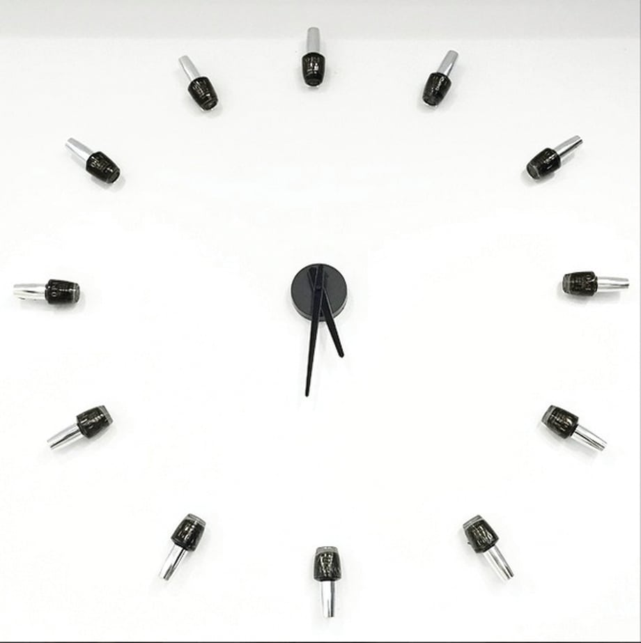 Time for Polish: Homemade Polish Bottle Clock
