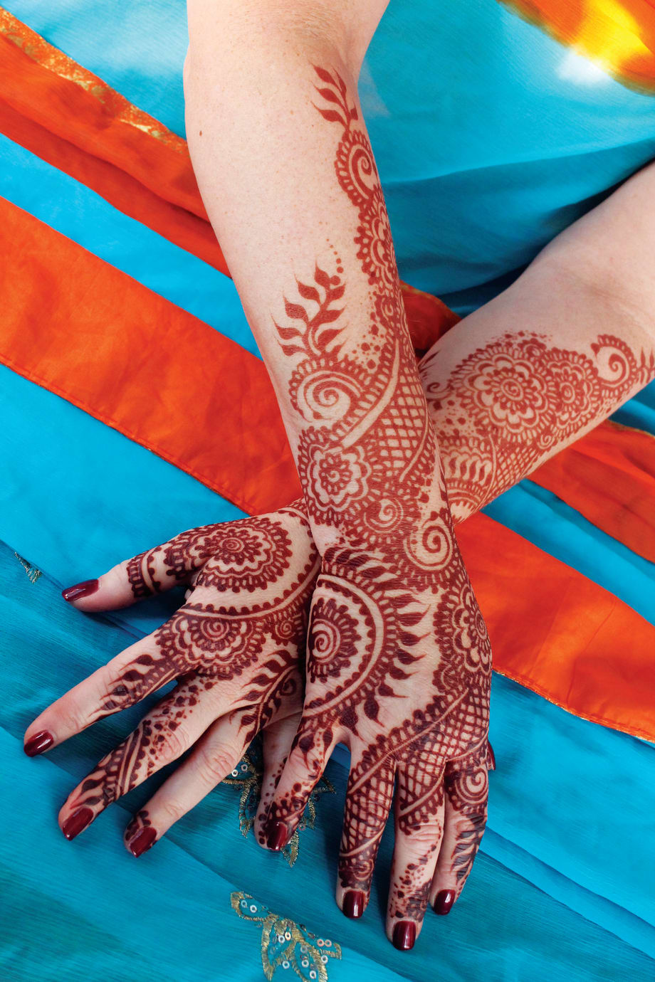 Amp Up Your Offerings: Henna Tattoos