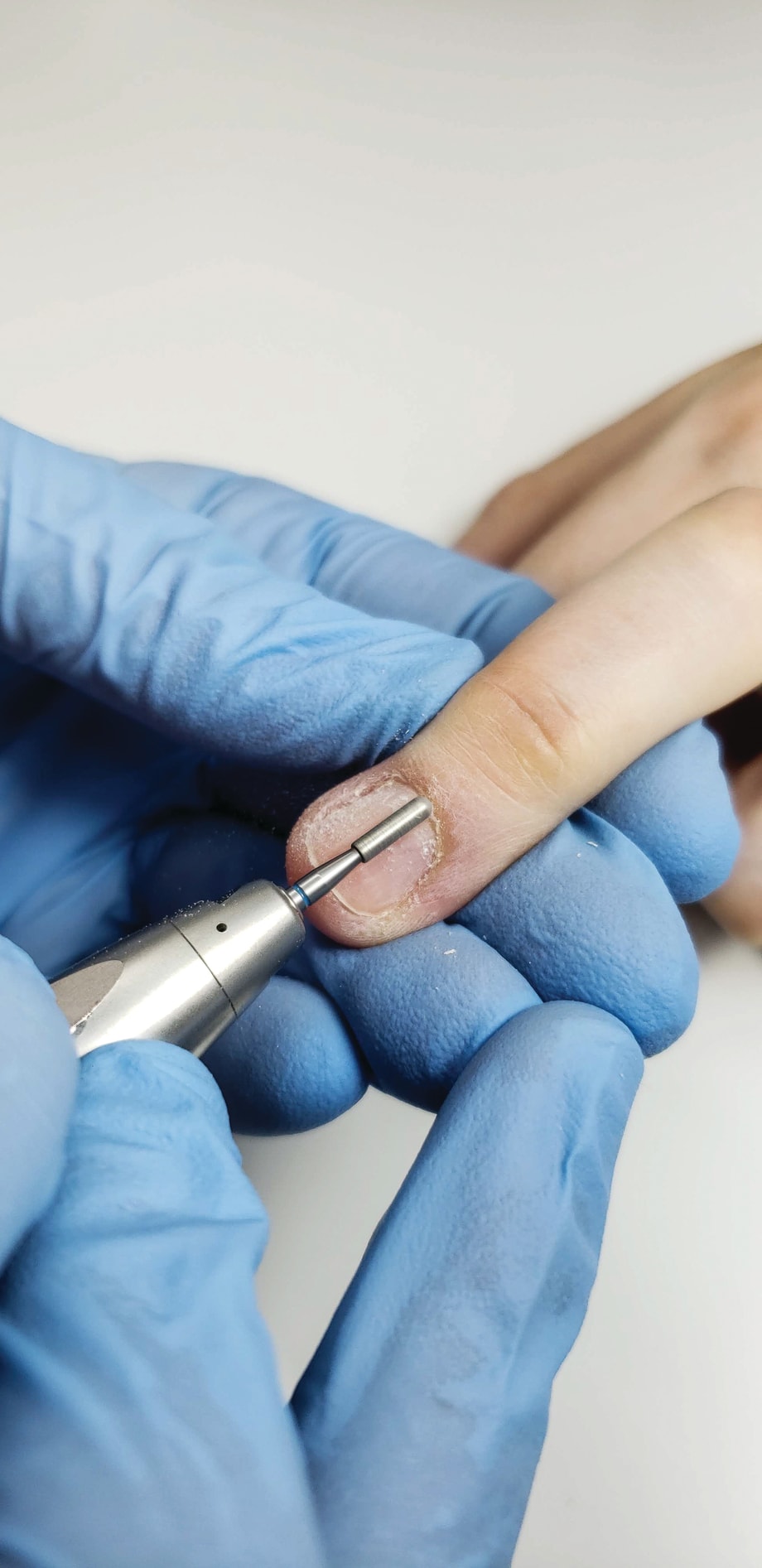 How to Use a Cuticle Sciver Bit