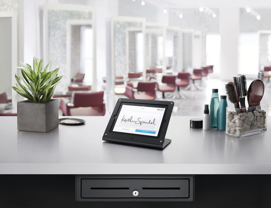 Square Credit Card Reader Offers “Business in a Box”