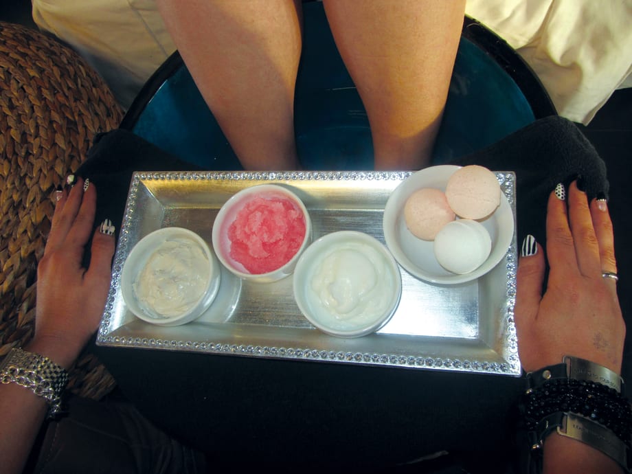 Me! Bath Chocolate Strawberry Ice Cream Pedicure