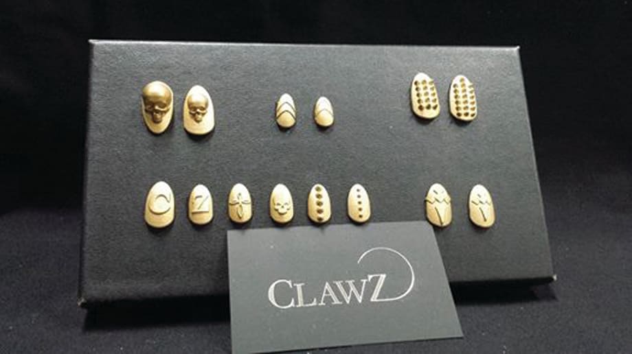 Bear Those Clawz: 3-D Printed Nail Art