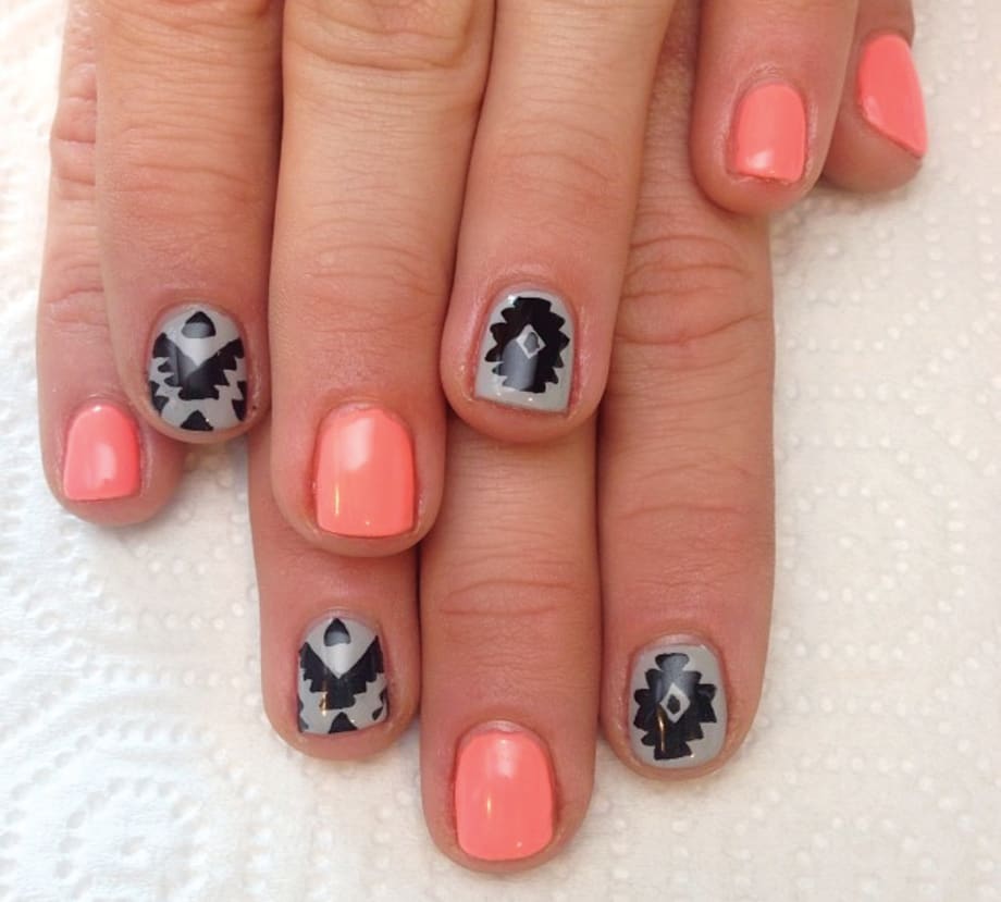 Tribal Revival: 30+ Nail Designs