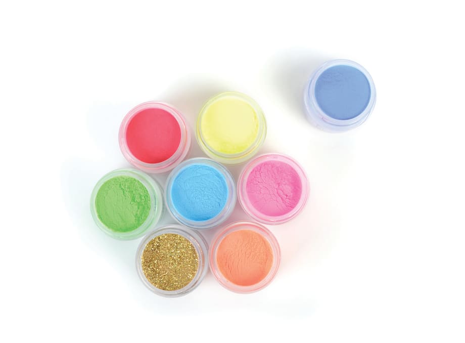Eye-Catching Acrylic Powders