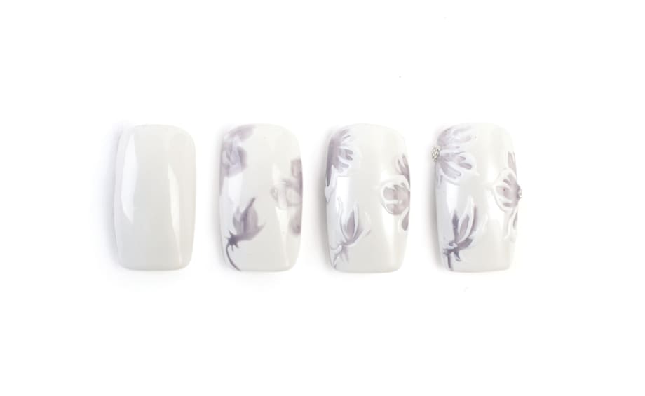 Nail Art Studio: Flowers for the Bride