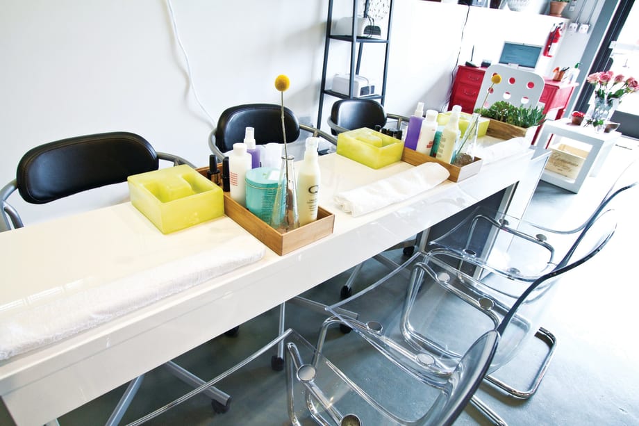 Colorado Nail Salon Makes Going Green “Chic”