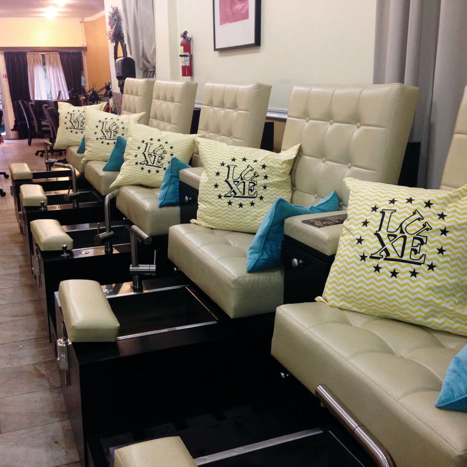Be Part of the Family at Luxe Nails