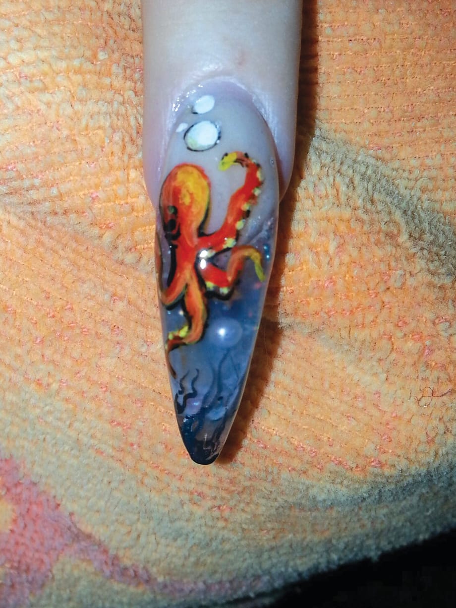 Aquarium Nails, Stiletto Style
