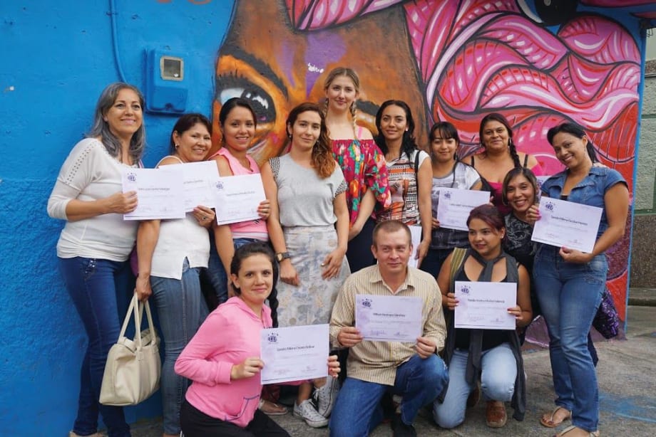 Nail Tech Brings Opportunity to Colombia