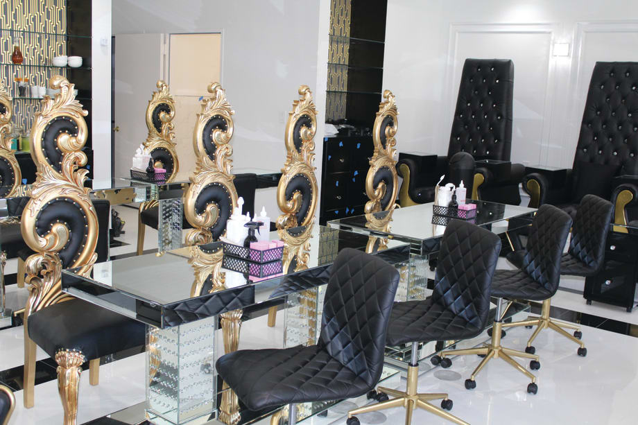 Good Vibes Only at MOD Nail Bar