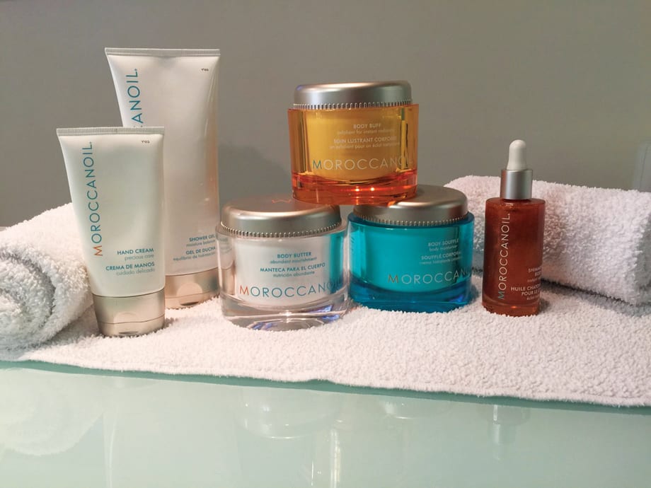 Moroccan Oil Manicure