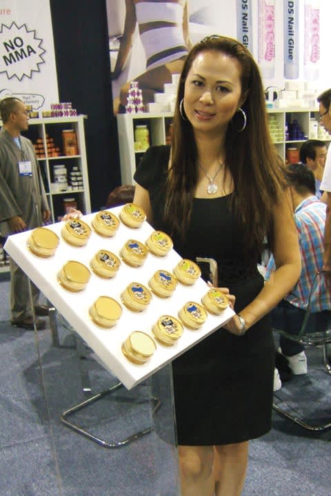 Brush-On Gels Were All the Buzz at Cosmoprof