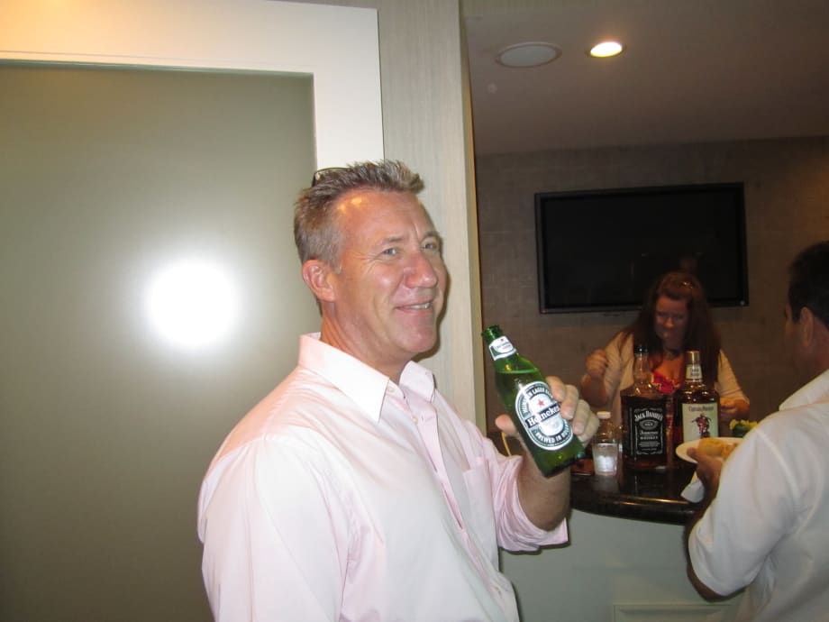 Cosmoprof North America 2011: Happy Hour, Happy Manufacturers, Happy NAILS