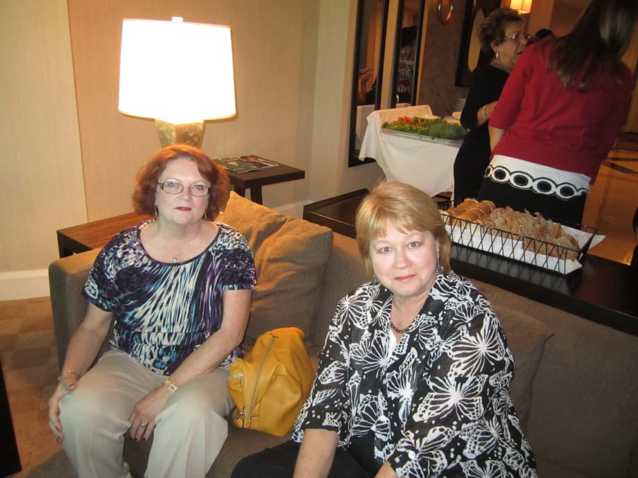 Cosmoprof North America 2011: Happy Hour, Happy Manufacturers, Happy NAILS