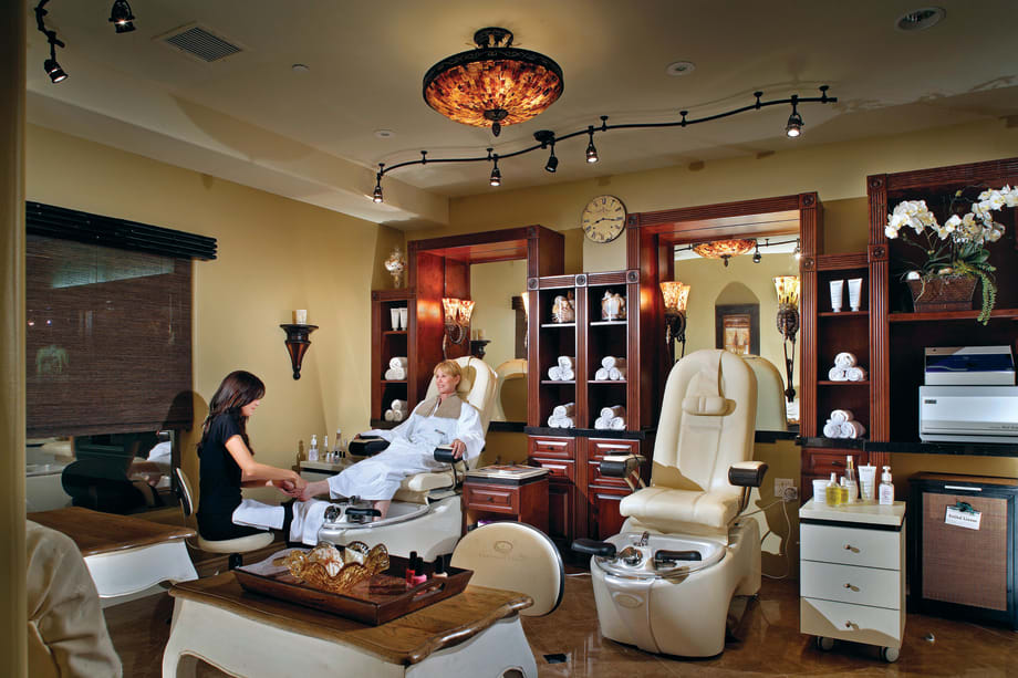 Spa Gregorie’s Makes Giving Easy