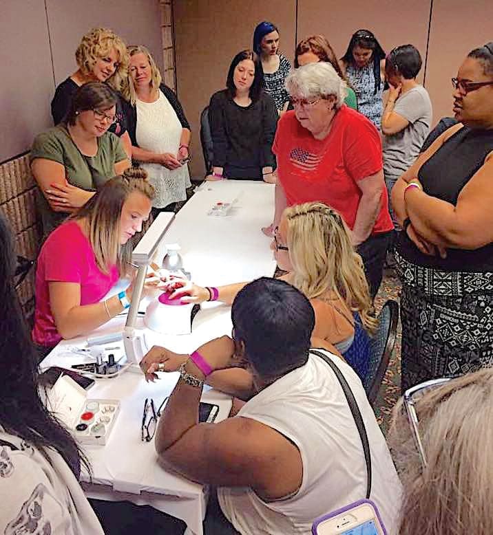 Nail Techs Gather in Gatlinburg for Smokies Event