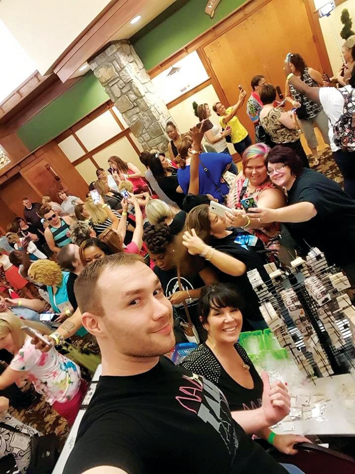 Show Goers Have a Smokin’ Good Time