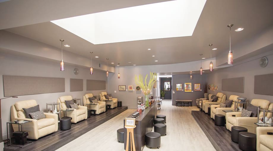 Sip With Sommeliers at Zaza Nail and Wine Lounge