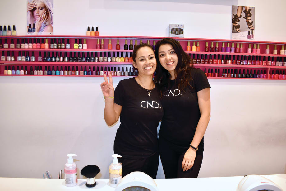 On the Road: Nails and Beauty Bar, Florence, Italy