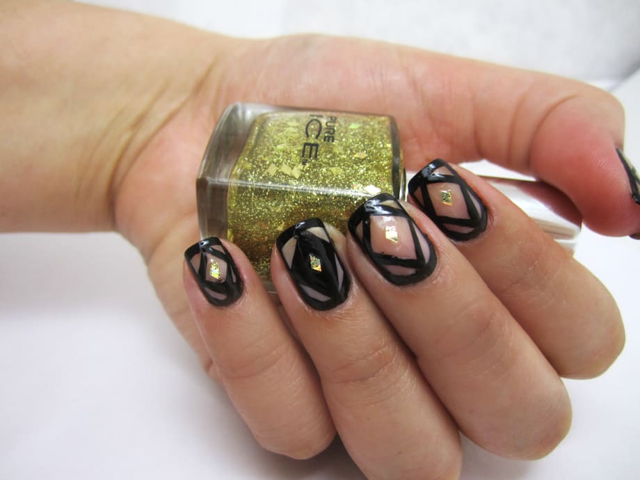 Negative Space Nail Art Tutorial