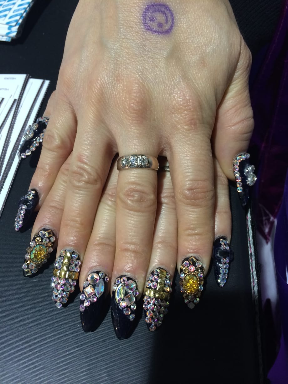 ISSE Long Beach 2014: Nail Spotting