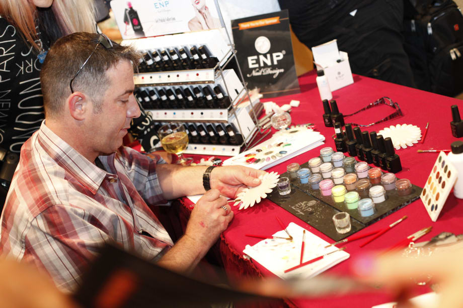 Live Social Networking at Premiere Orlando NailTech Event