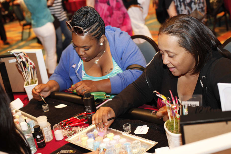 Live Social Networking at Premiere Orlando NailTech Event