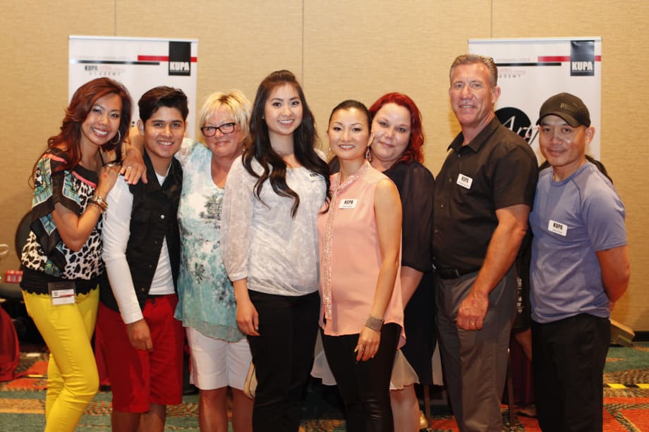 Live Social Networking at Premiere Orlando NailTech Event