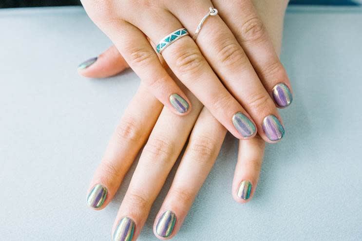 HOW-TO: Chrome Manicure for Coachella and Beyond