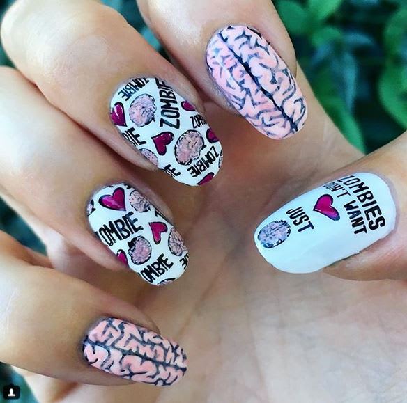 20 Spooky Halloween Nail Art Designs You Have to See!