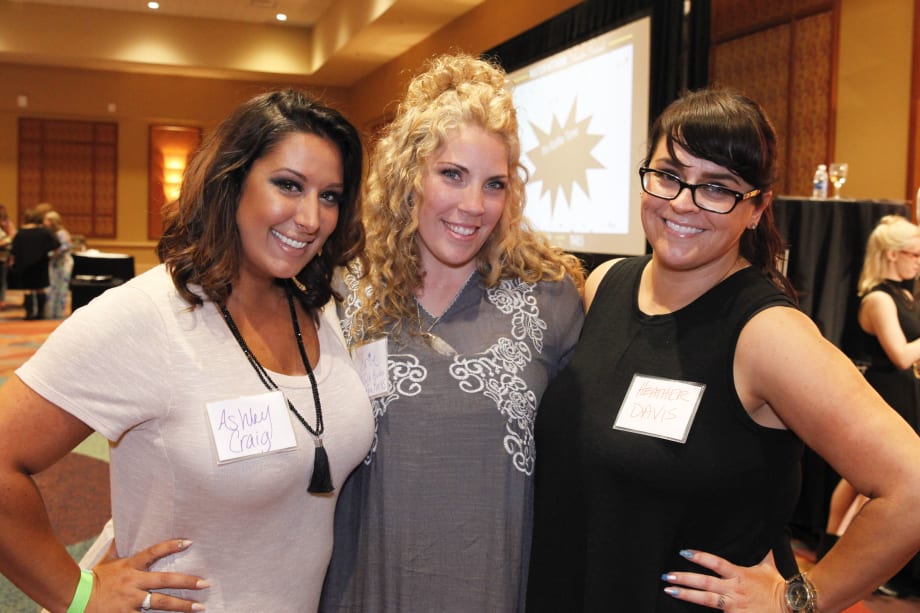 See the Faces Behind the Online Handles at 2016 Nailtech Networking Event