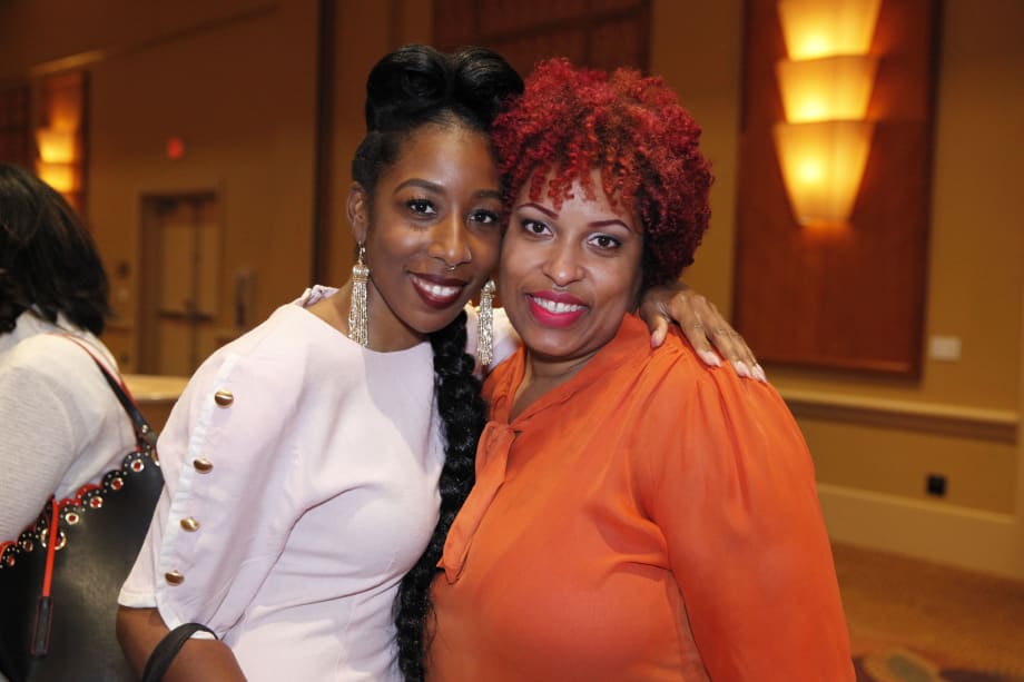 See the Faces Behind the Online Handles at 2016 Nailtech Networking Event