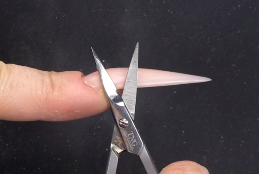 How to Create the Perfect Acrylic or Gel Apex