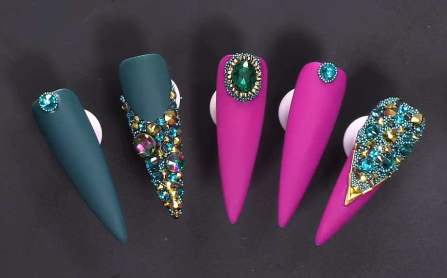 How to Design a Full Nail Art Look