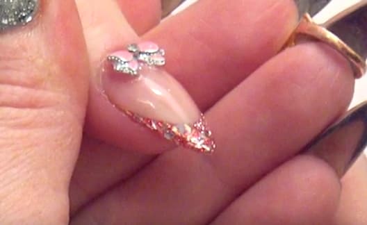 How to Apply Wearable Nail Jewelry