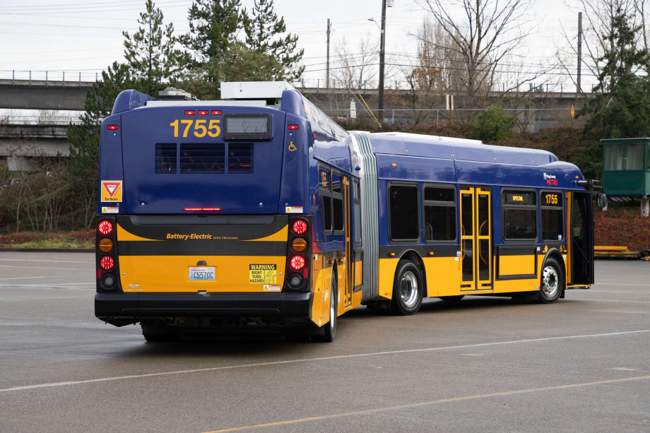 Statewide Procurement: Simplifying Zero-Emission Bus Purchasing