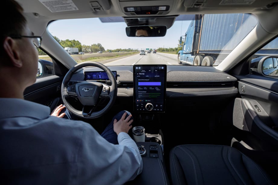 BlueCruise Adds Hands-Free Lane Changing Feature