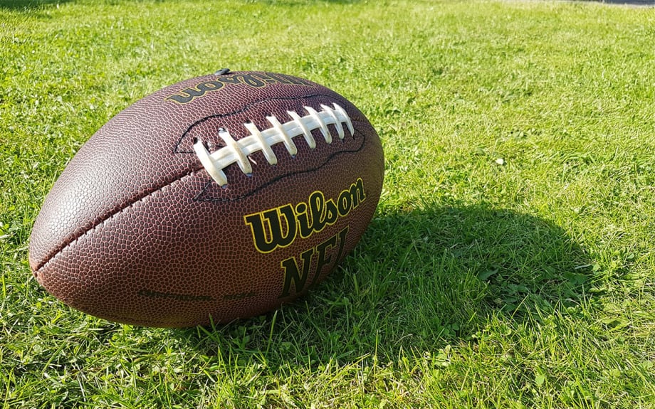 Annual NFL and Cars Survey Celebrates the Relationship Between NFL Fans and Car Enthusiasts