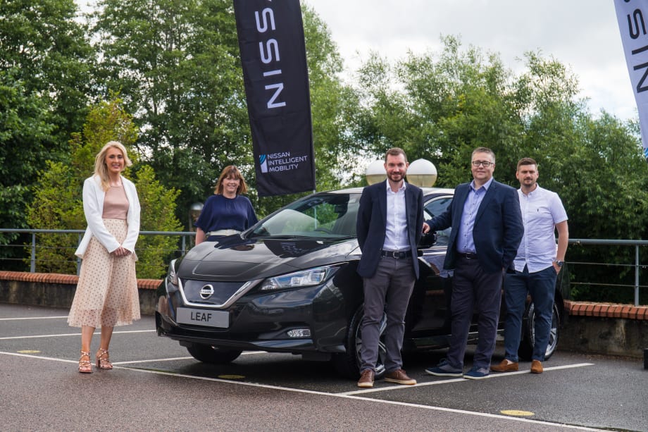 Nissan Signs 500 Fleet Deal For Electric LEAFS